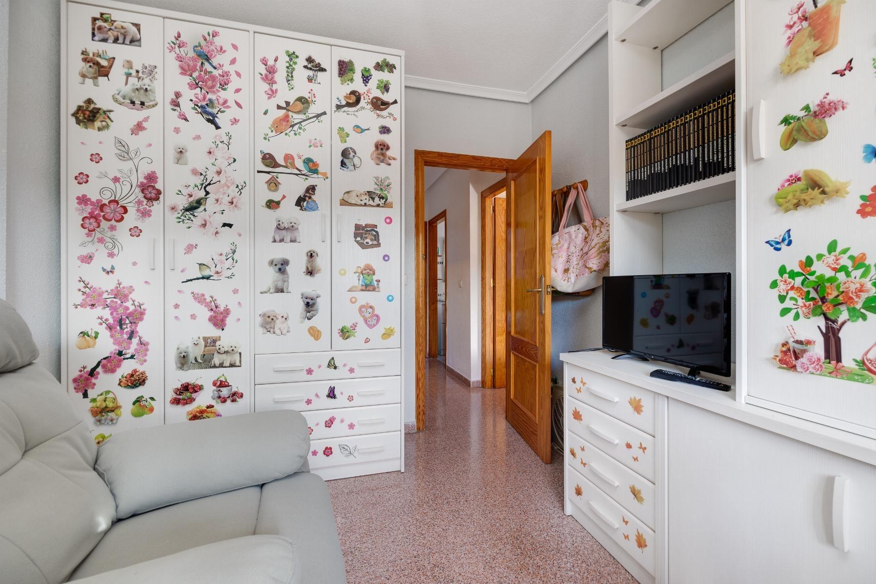 ÁTICO DE 2 HABITACIONES 2 BAÑOS Y AMPLIA TERRAZA