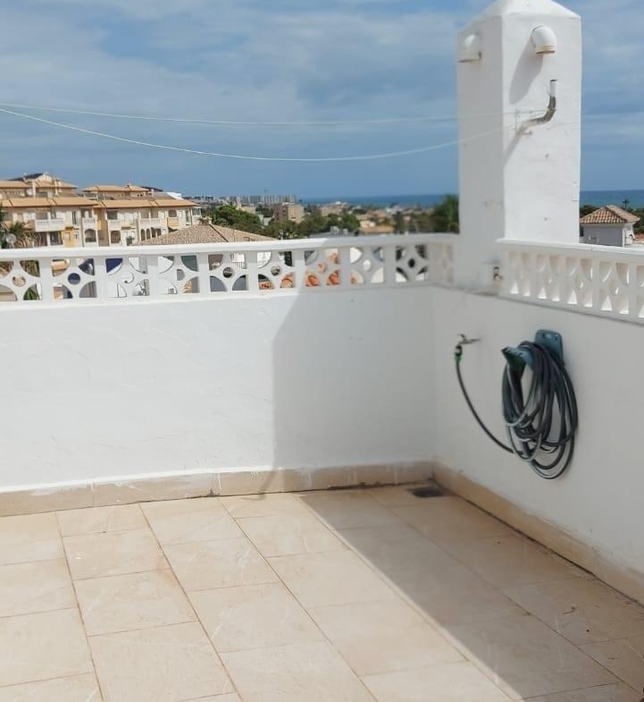 Spectacular Penthouse in La Zenia, Orihuela Costa – Sea Views and Steps from the Beach