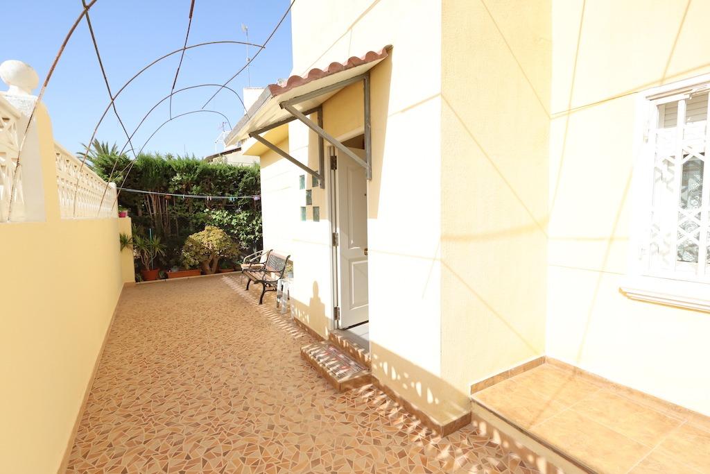Playa Flamenca, independent villa just 250 meters from the beach