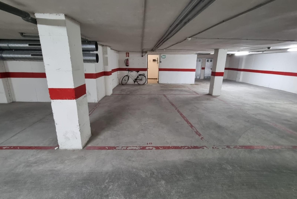 Elegante piso en cetro de Torrevieja + plaza de parking incluido !