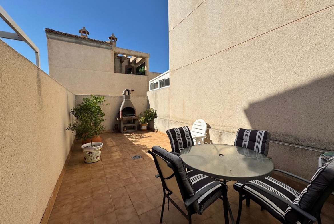 Cozy Townhouse in Orihuela Costa – Ideal for Family Living