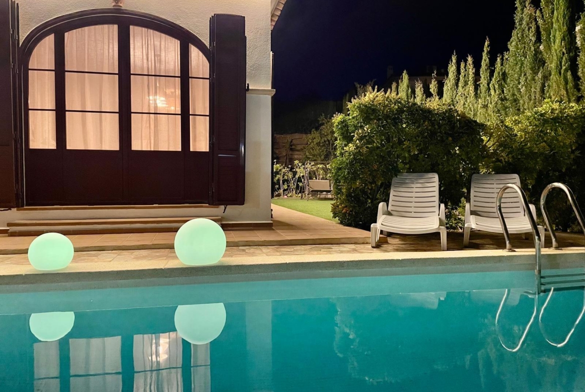 Charming Mediterranean Villa with Private Pool in Sierra Cortina