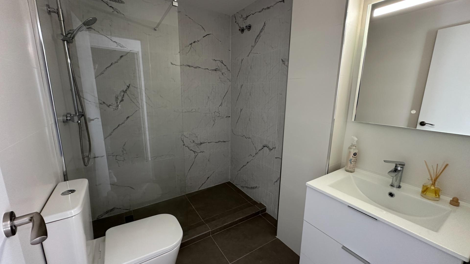 2-23-182 Exclusive townhouses in Oliva Nova: style, comfort, and sea just 500 m away