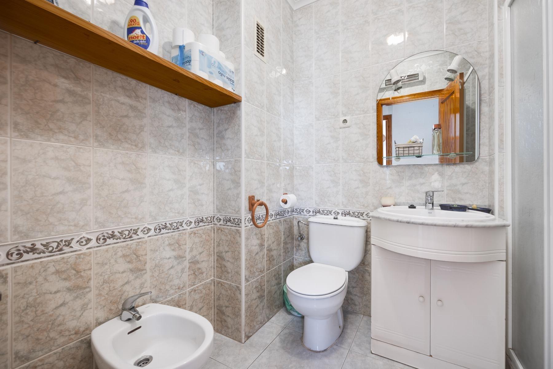 ÁTICO DE 2 HABITACIONES 2 BAÑOS Y AMPLIA TERRAZA