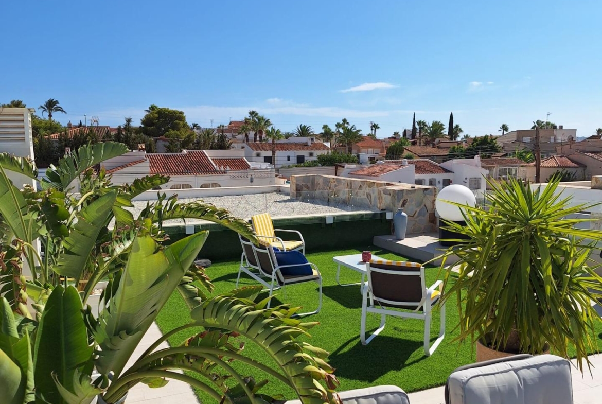 Mooie luxe villa in La Siesta