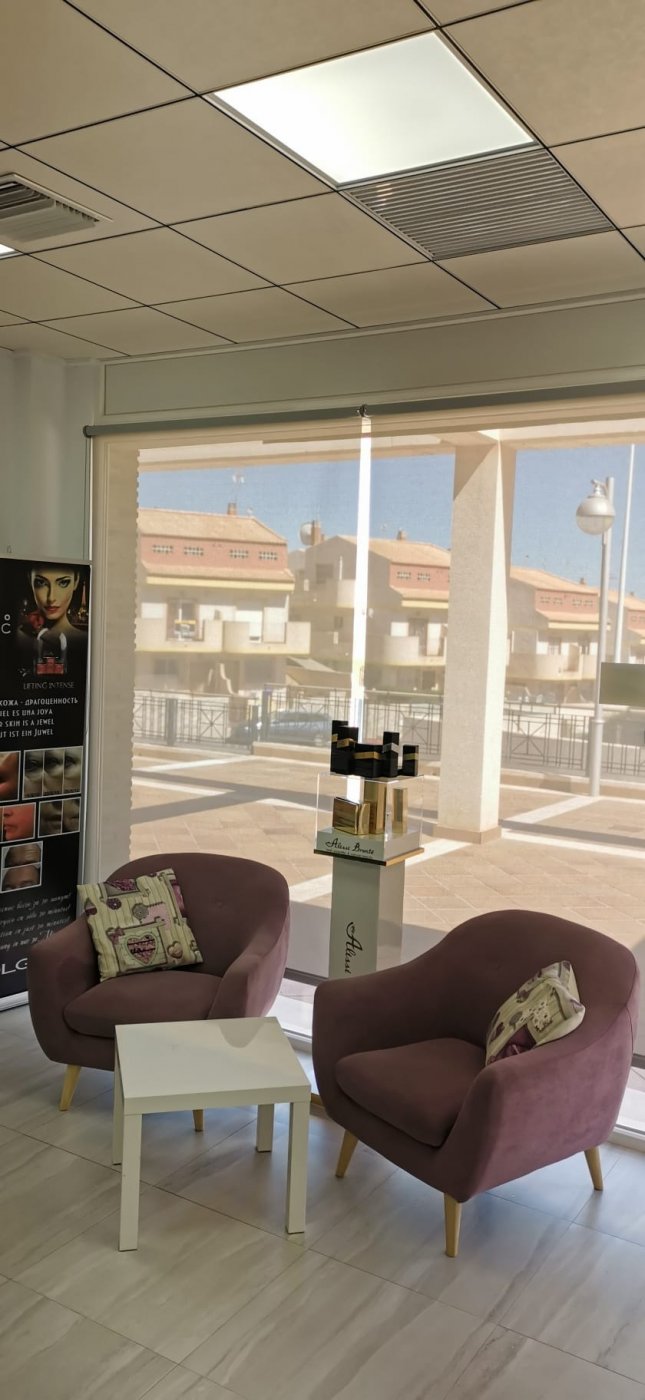 2-23-7 COMMERCIAL PREMISES IN LA ZENIA