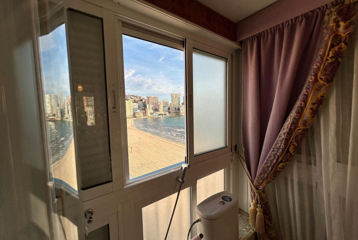 Droom appartement aan het strand van Levante Beach, Benidorm