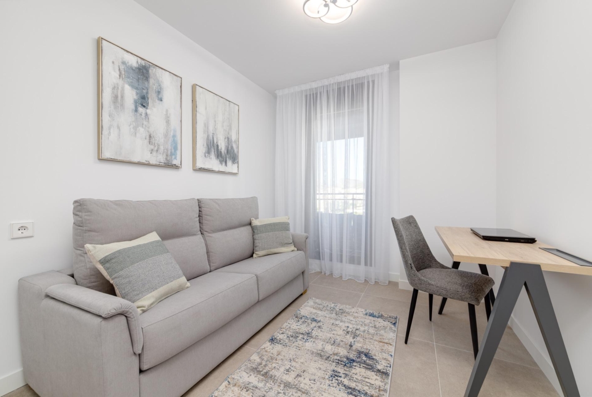 SPECTACULAR NEW LARGE APARTMENT WITH SEA AND MOUNTAIN VIEWS IN CALPE