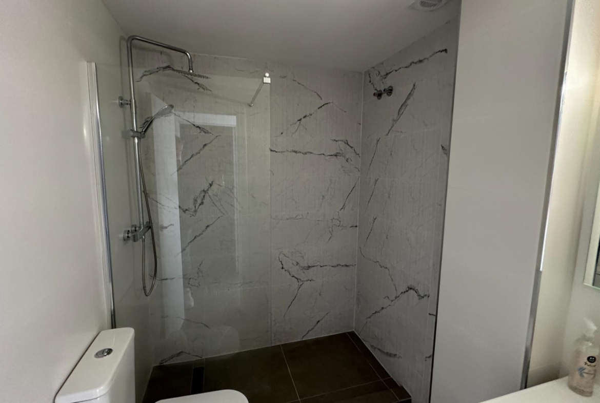 Exclusive townhouses in Oliva Nova: style, comfort, and sea just 500 m away