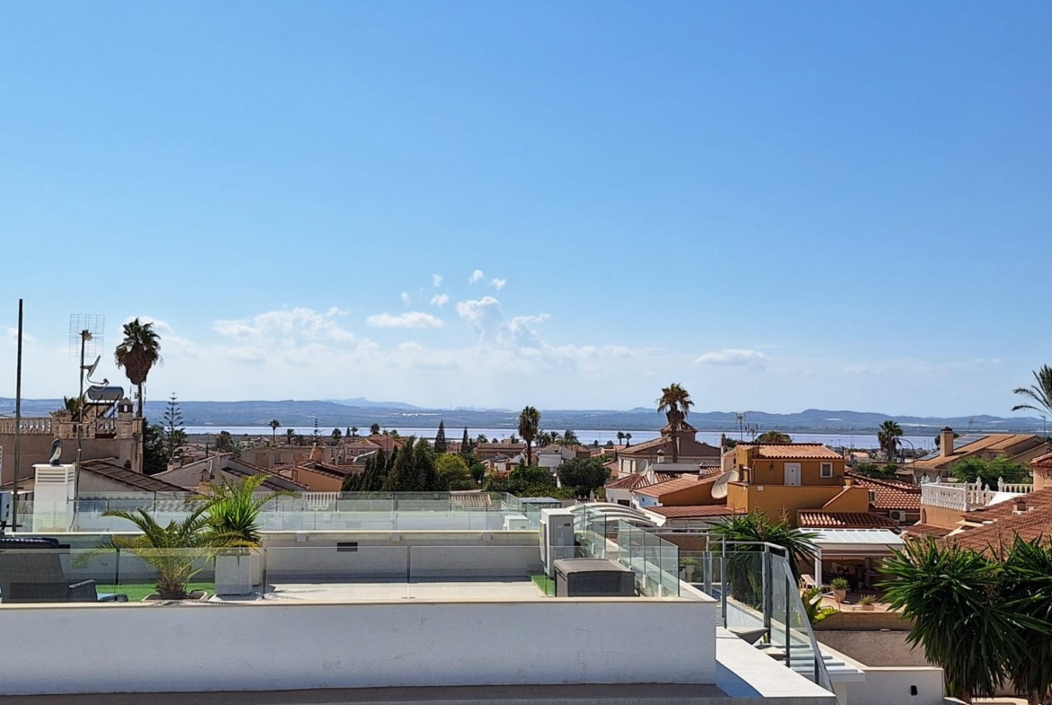 Mooie luxe villa in La Siesta