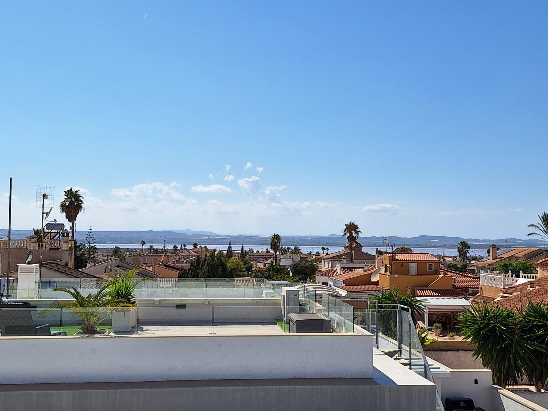 Mooie luxe villa in La Siesta