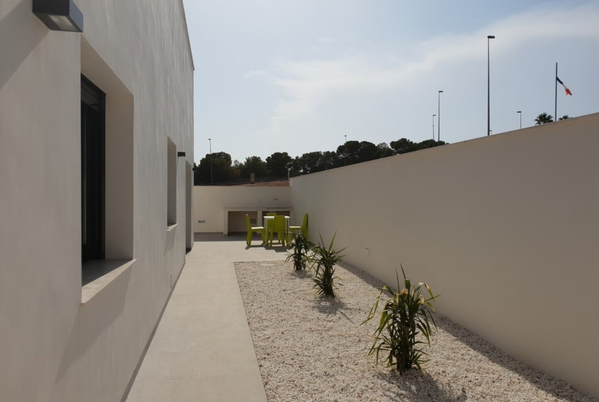 NEW BUILD VILLAS IN PINAR DE CAMPOVERDE