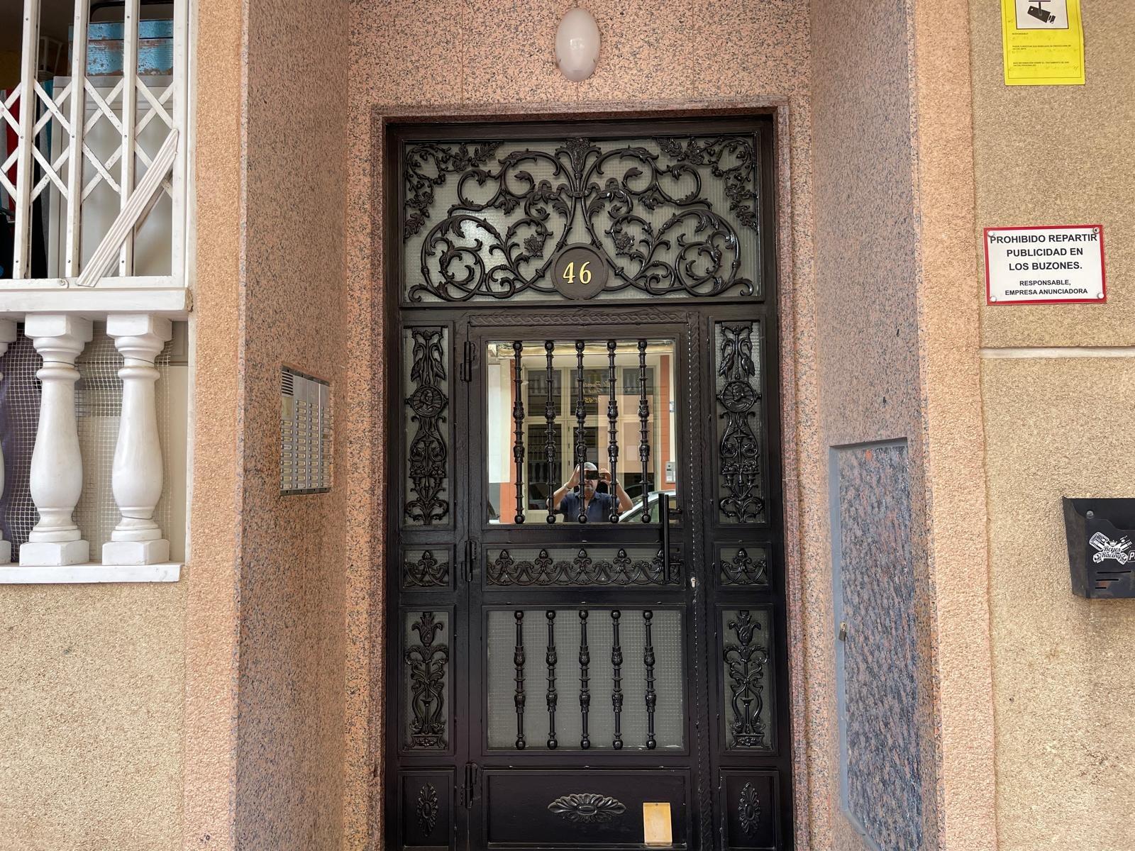 Charming Apartment in Torrevieja – Parque de las Naciones 🌞 2 bedrooms 1 bathroom with pool and garage