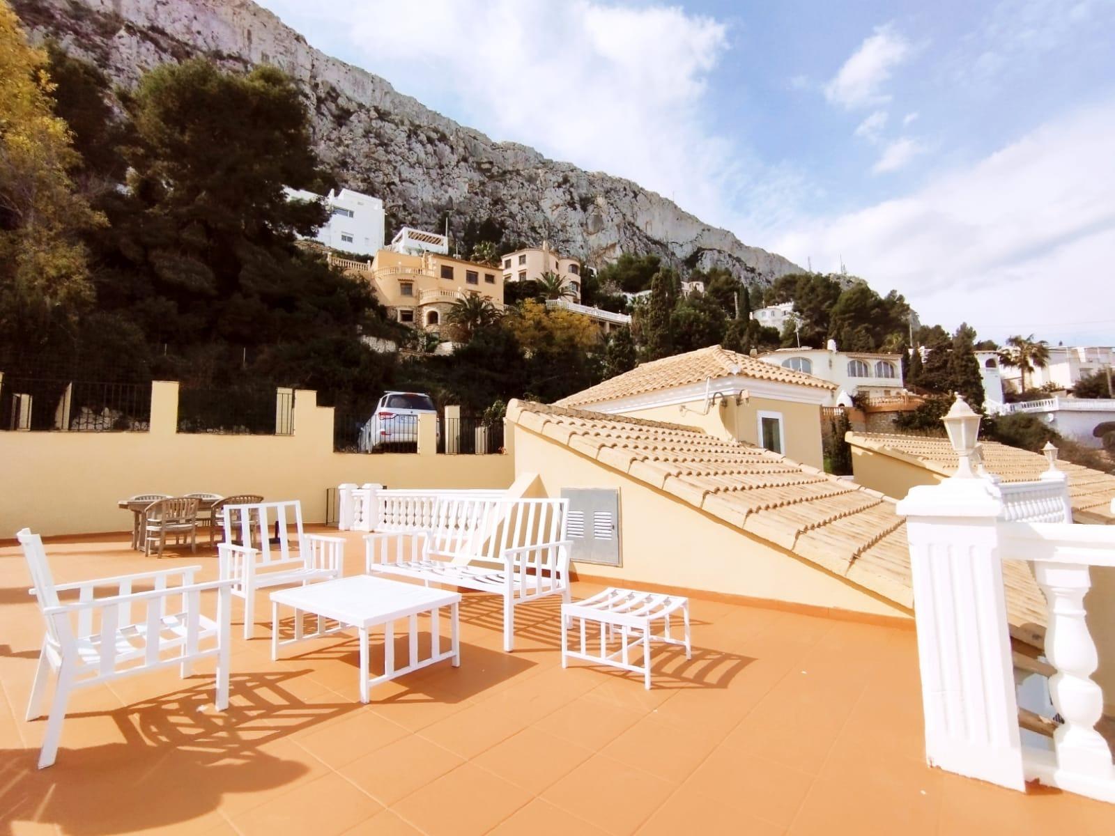 2-25-17 Exclusieve villa in Calpe met panoramisch uitzicht en een grote investeringsmogelijkheid