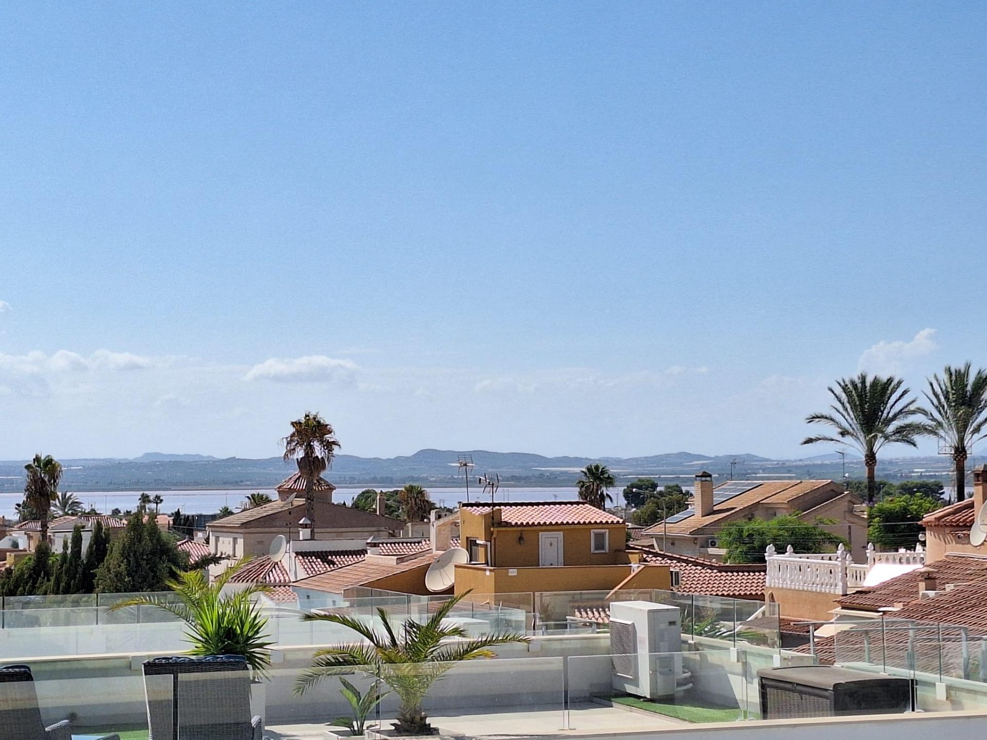 Mooie luxe villa in La Siesta