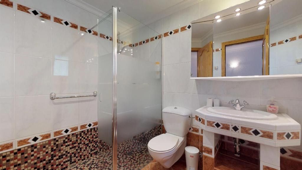 EXCLUSIEVE VILLA TE KOOP IN CALPE MET MARVELLOUS ZEEZICHTEN