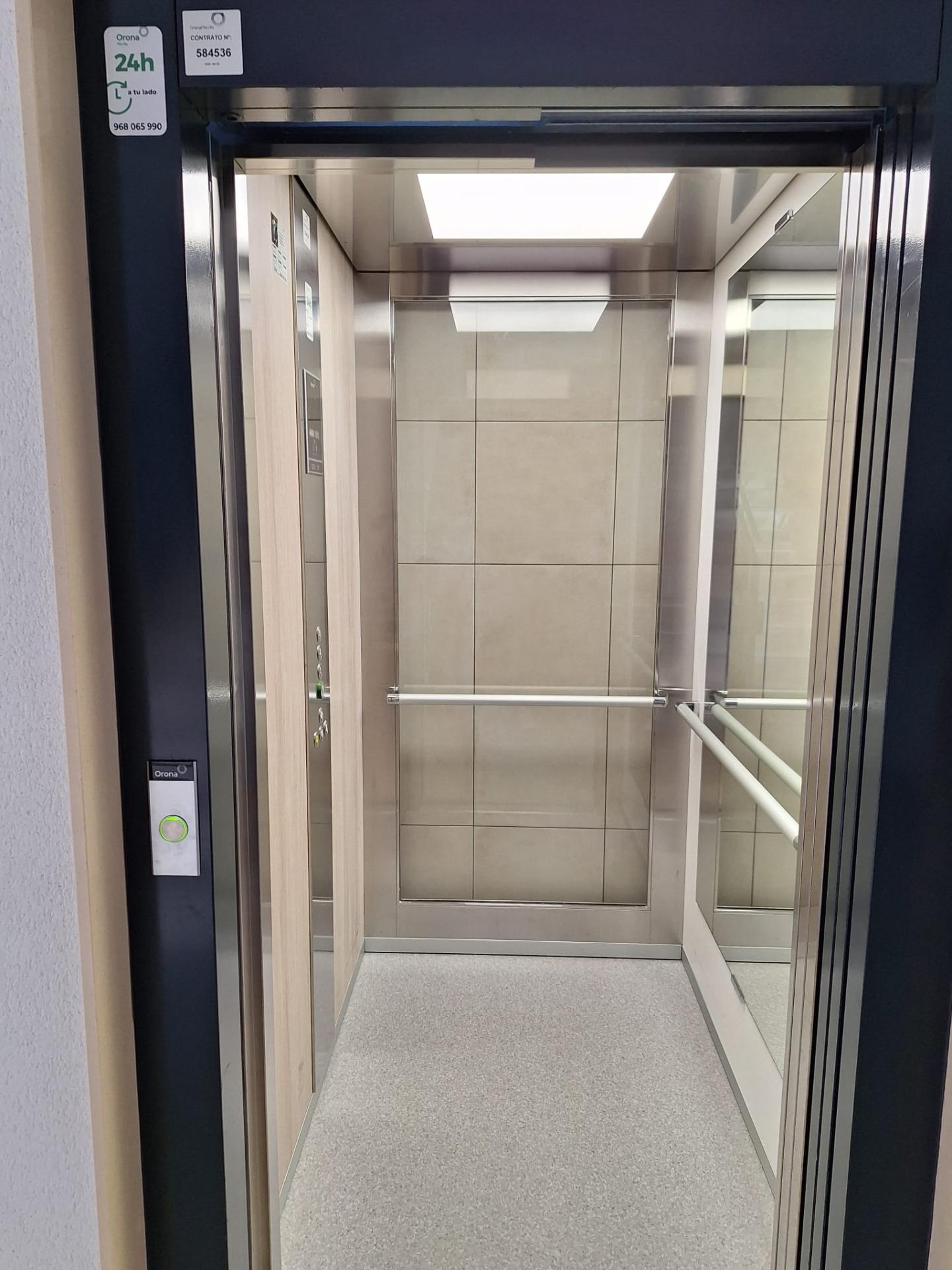 Nieuwbouw appartement in Villamartin met parkeerplaats en gemeenschappelijk zwembad