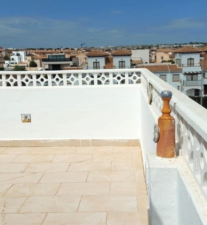 Spectacular Penthouse in La Zenia, Orihuela Costa – Sea Views and Steps from the Beach
