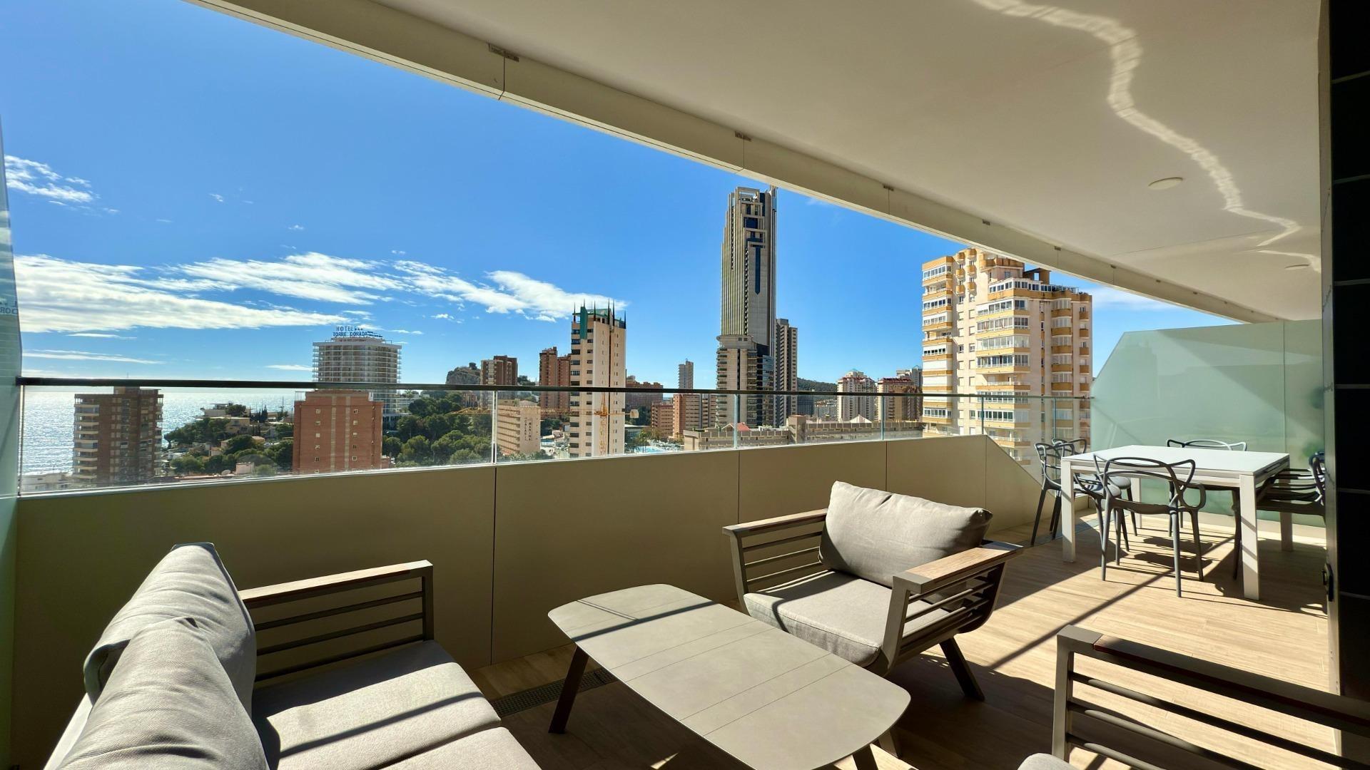 Luxe appartement te koop met prachtig uitzicht op zee