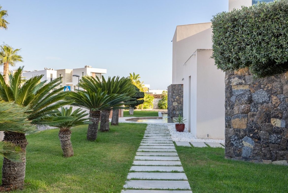 Stunning designer villa in Finestrat, where comfort meets contemporary elegance.