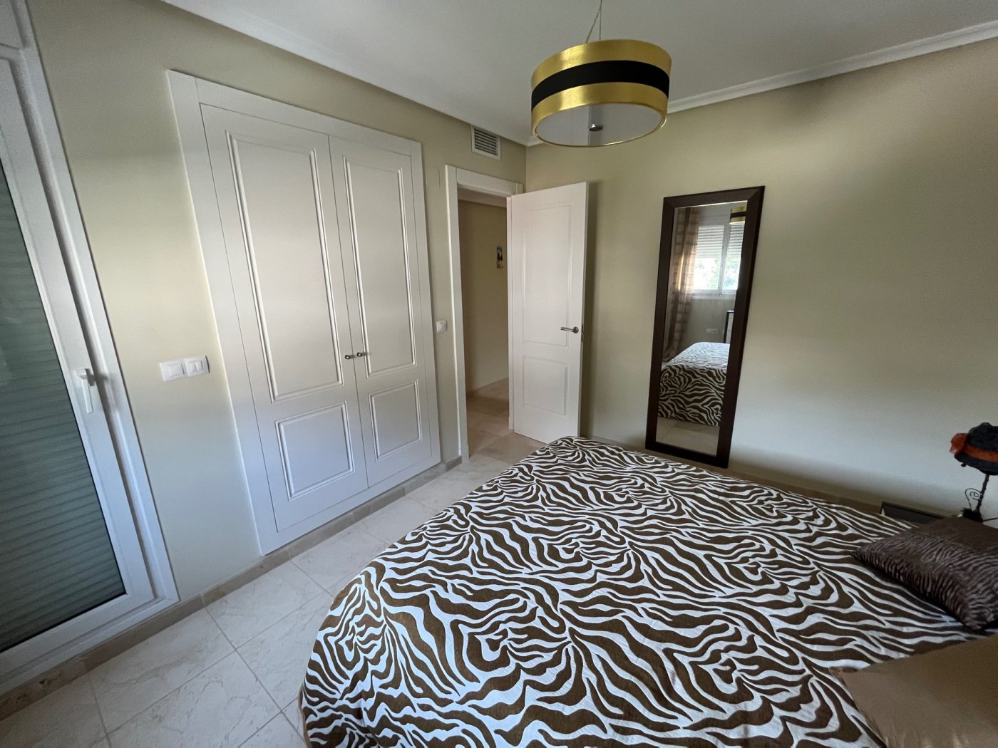 ALTEA HILLS EXCLUSIVE FLAT FOR SALE WITH SEA VIEWS