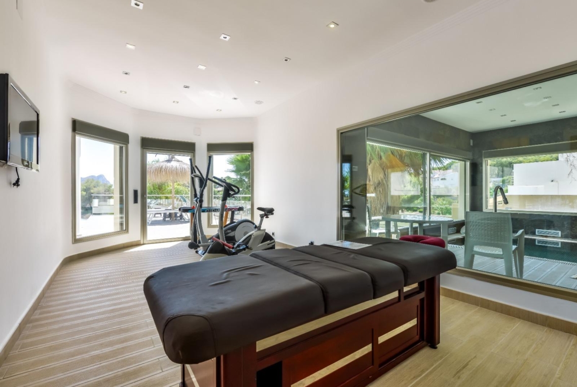 Modern and Luxurious Villa with Sea Views in Benissa 🌊