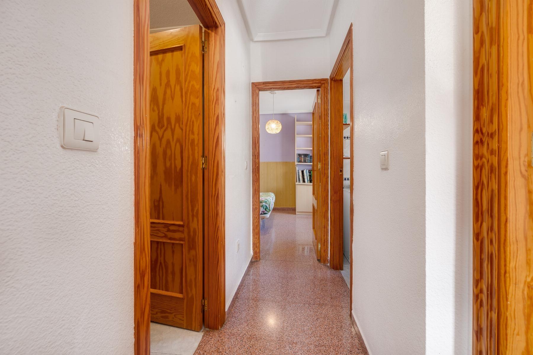 ÁTICO DE 2 HABITACIONES 2 BAÑOS Y AMPLIA TERRAZA