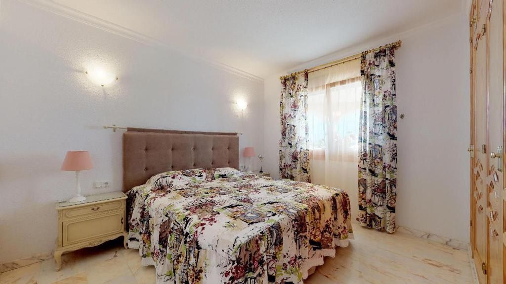 EXCLUSIEVE VILLA TE KOOP IN CALPE MET MARVELLOUS ZEEZICHTEN