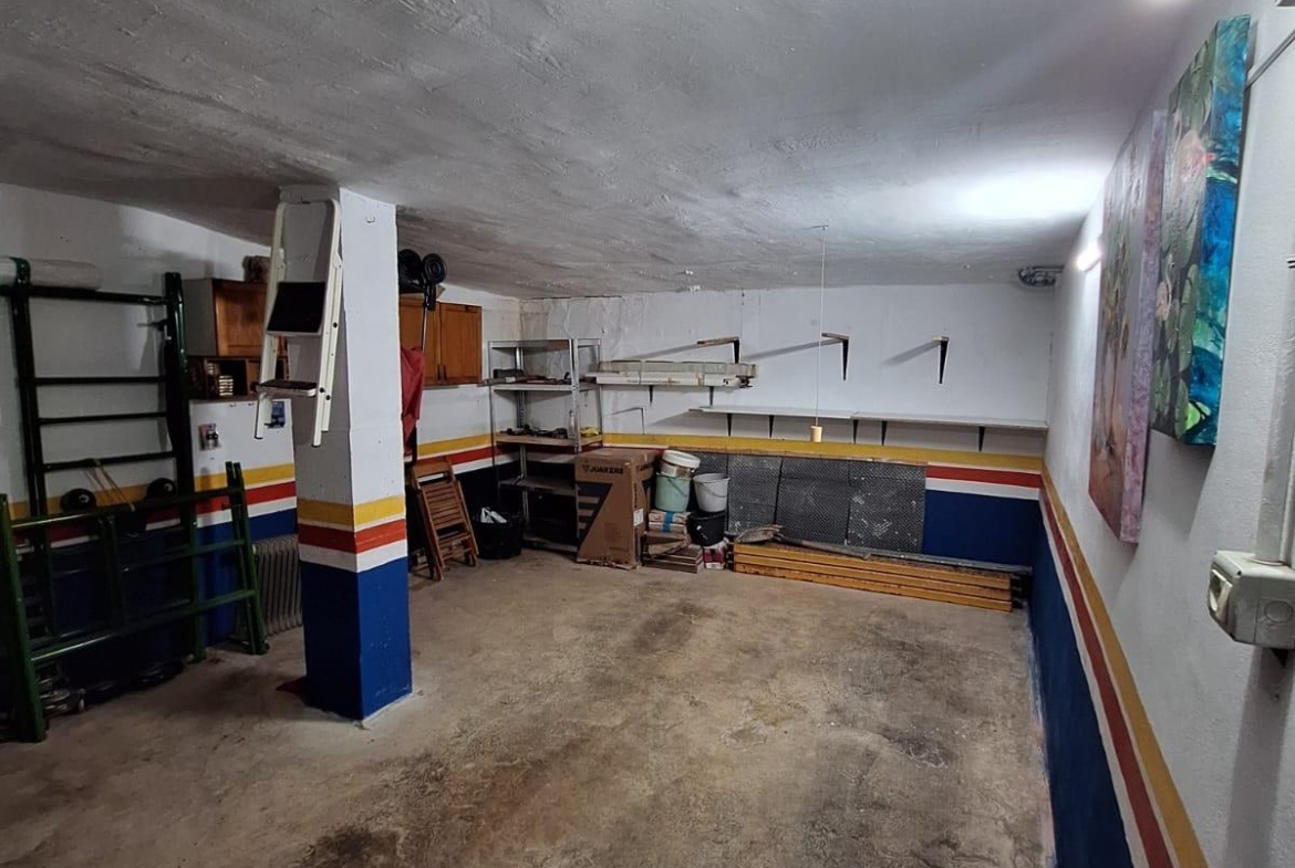 Espectacular adosado al lado de la preciosa playa de la Mata con 3 dormitorios 2 baños Garaje