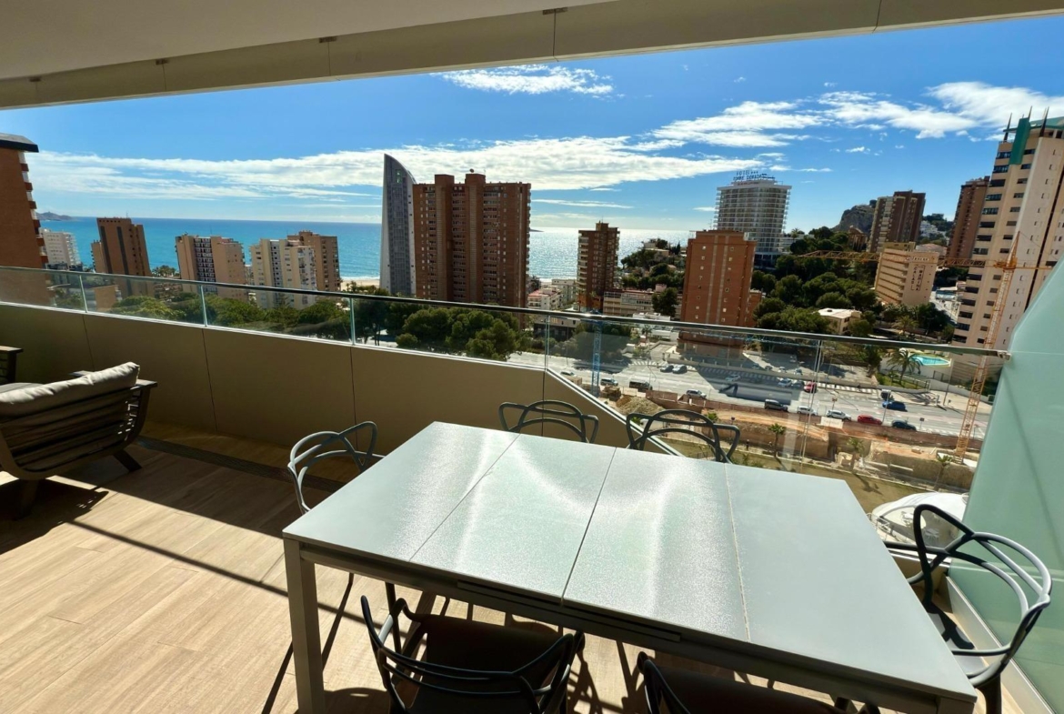 Luxe appartement te koop met prachtig uitzicht op zee