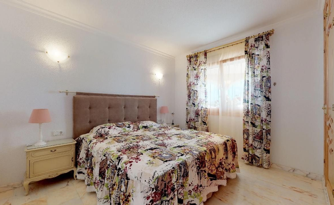 EXCLUSIEVE VILLA TE KOOP IN CALPE MET MARVELLOUS ZEEZICHTEN