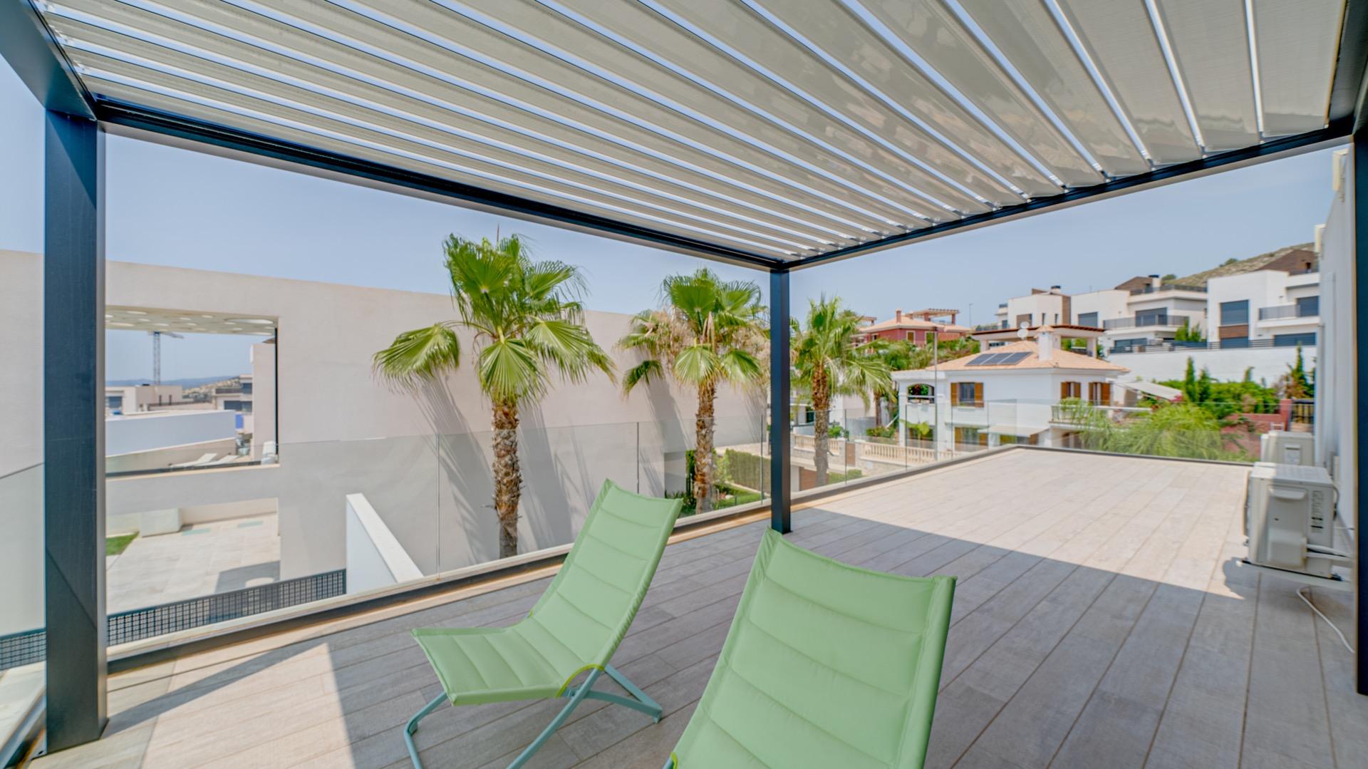 LUXURY VILLA FOR A LARGE FAMILY IN FINESTRAT