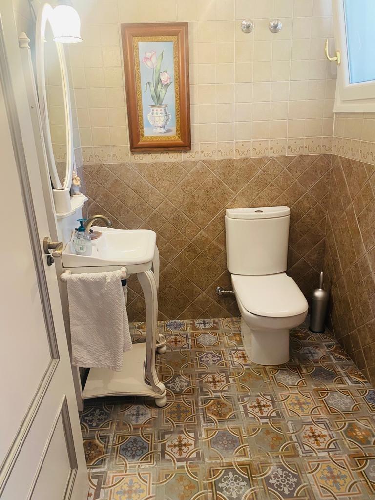Mediterranean villa a few minutes drive from the beach