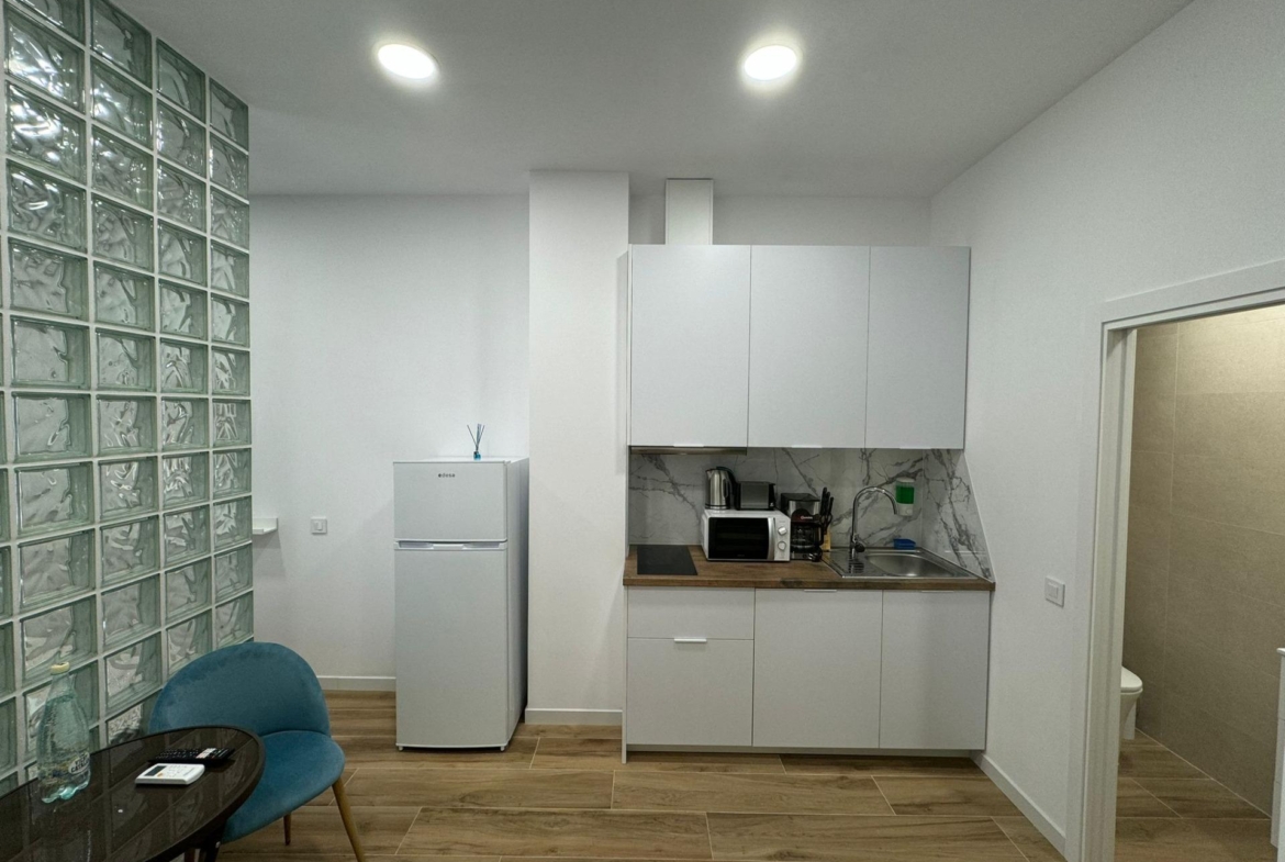 EDIFICIO EN VENTA EN ALICANTE CON LICENCIA TURISTICA – CAROLINAS BAJAS
