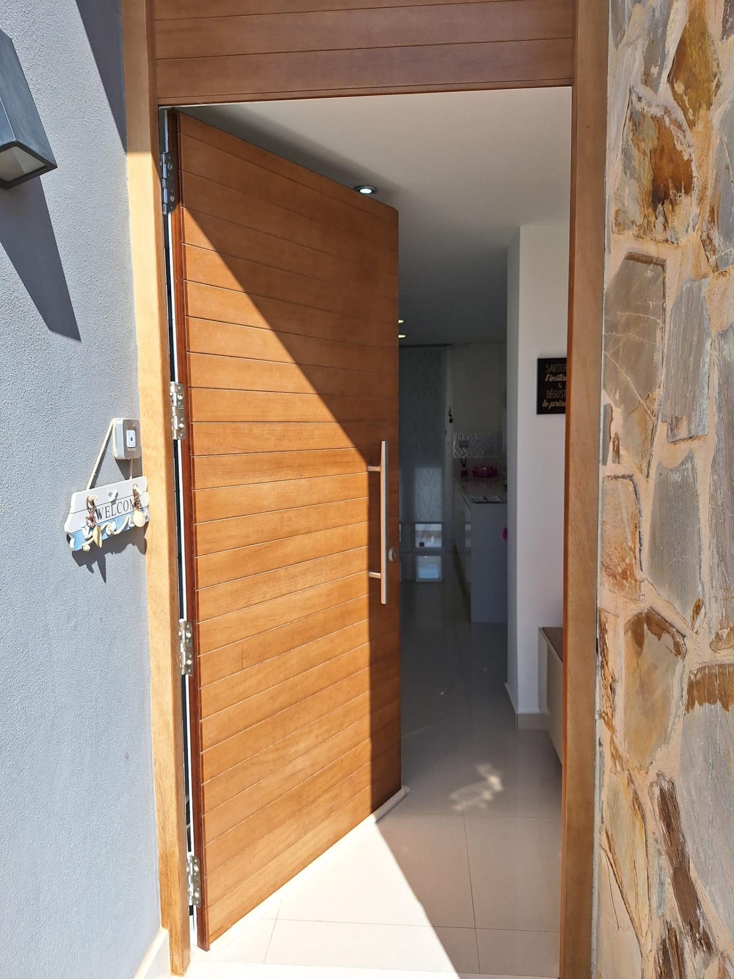 Mooie luxe villa in La Siesta