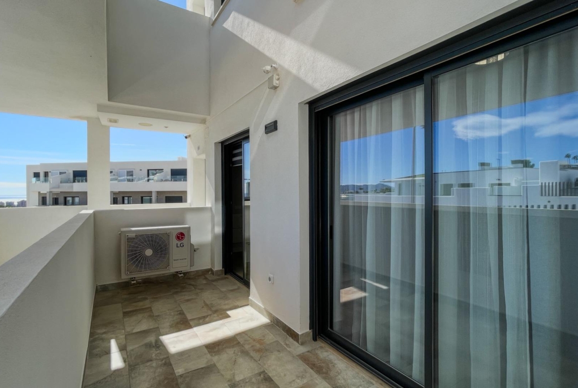 Moderne duplex met 5 slaapkamers in het exclusieve Campirroso complex, Finestrat