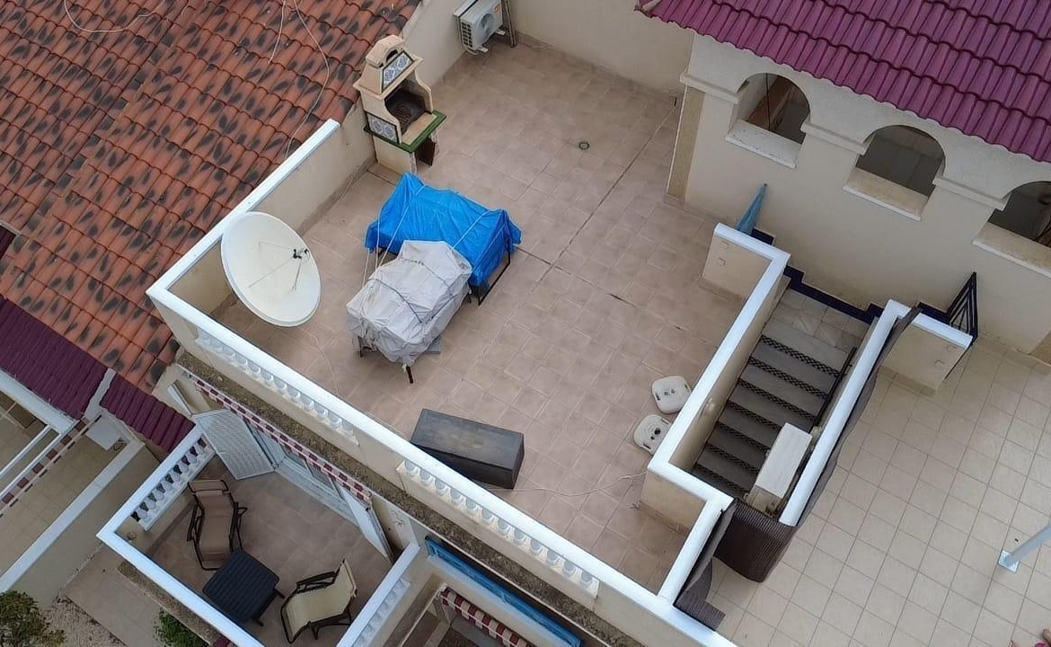 BUNGALOW PLANTA ALTA CON SOLÁRIUM EN ORIHUELA COSTA, ZENIAMAR I.