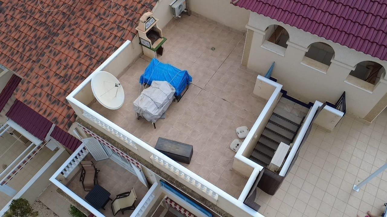 BUNGALOW PLANTA ALTA CON SOLÁRIUM EN ORIHUELA COSTA, ZENIAMAR I.
