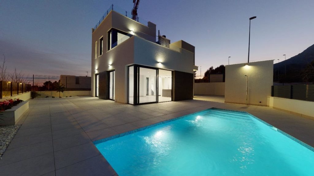 Villas de nueva construcción con vistas al mar y montaña