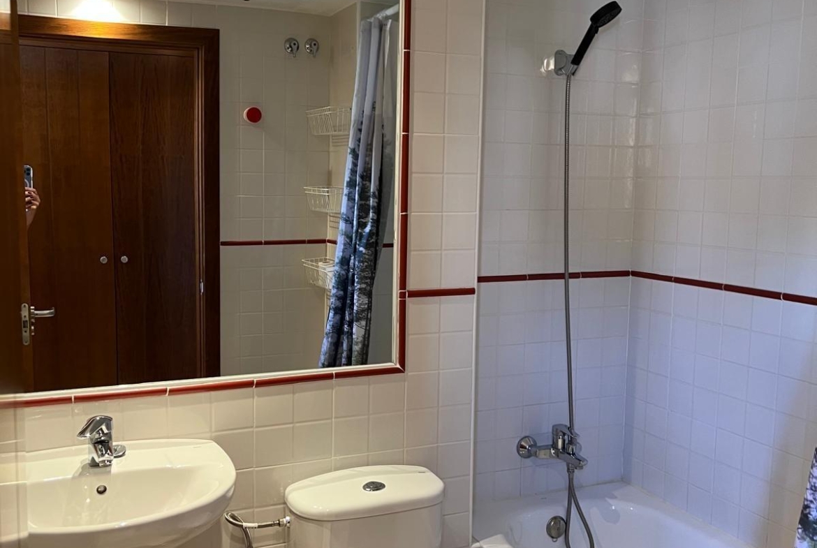 La Entrada ! Enorme apartamento en una de las mejores zonas de Costa Blanca !