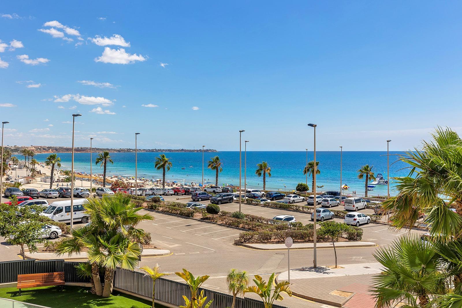 2-29-41 APARTAMENTO CON VISTAS AL MAR EN MIL PALMERAS. 2 DORM. 2 BAÑOS. GARAJE+TRASTERO. TERRAZA 20 M2.