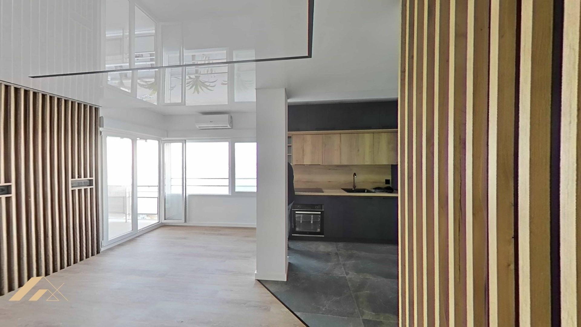 2-29-93 Exclusive Beachfront Property 🌊✨ 3 Bedrooms and 2 Bathrooms Drop in and put your towel on the sand