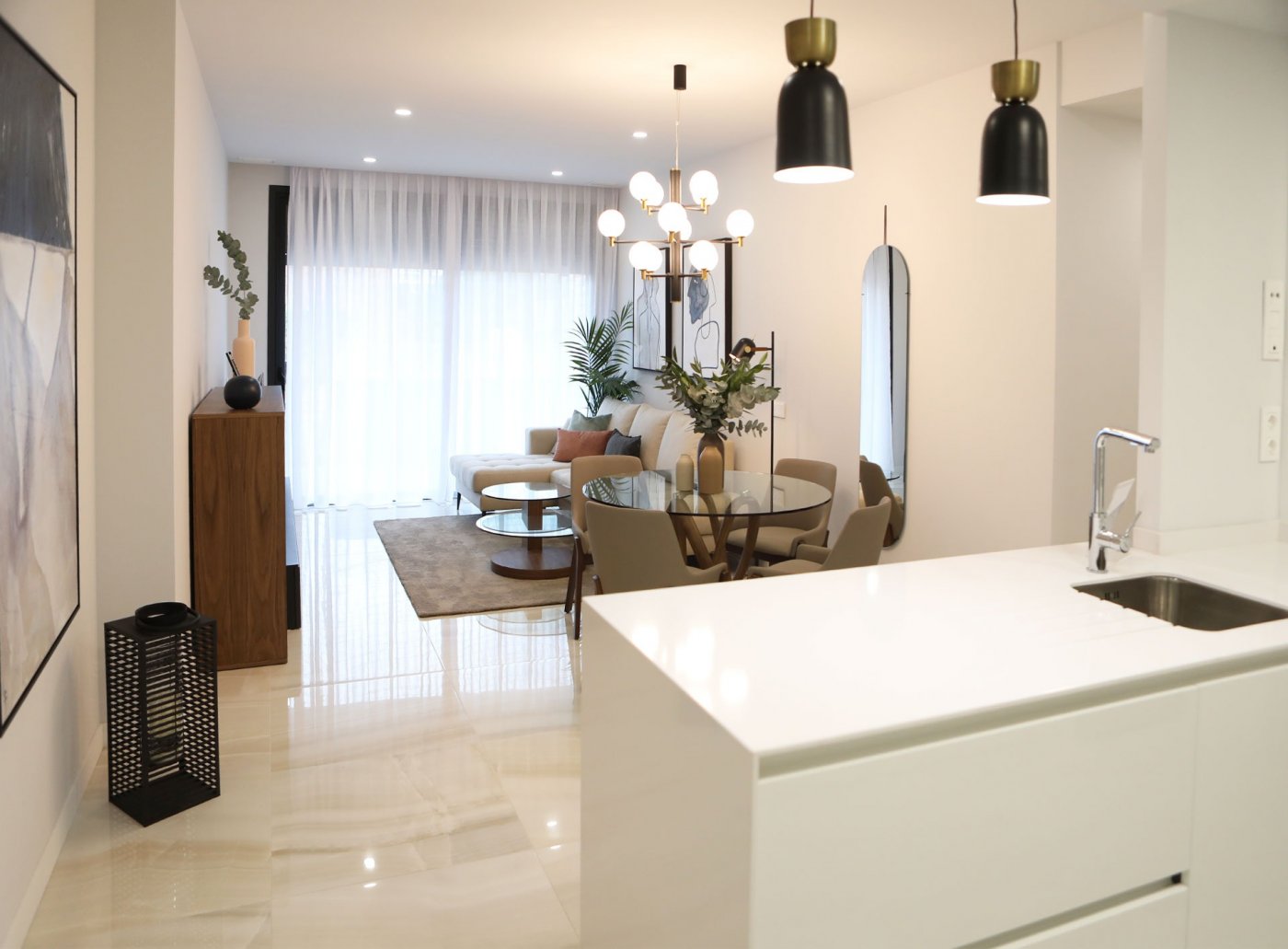 2-3-1 Apartments with spectacular views and great location in Benidorm