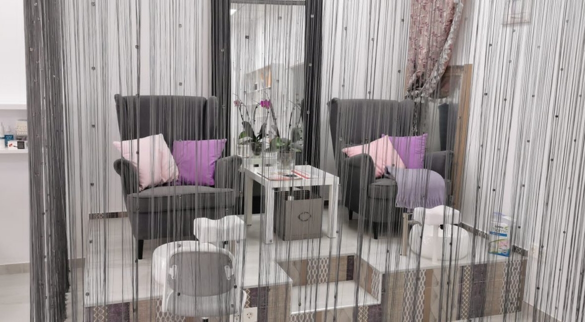 COMMERCIAL PREMISES IN LA ZENIA