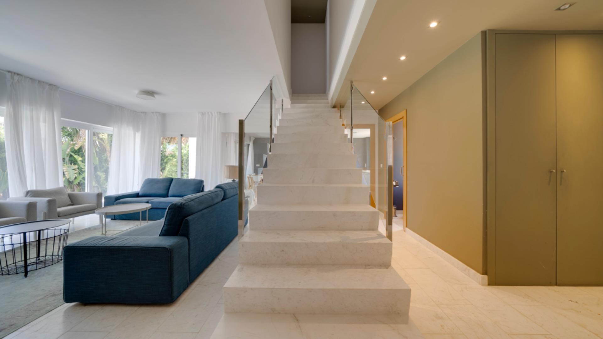 Luxury Villa in the central area of Albir