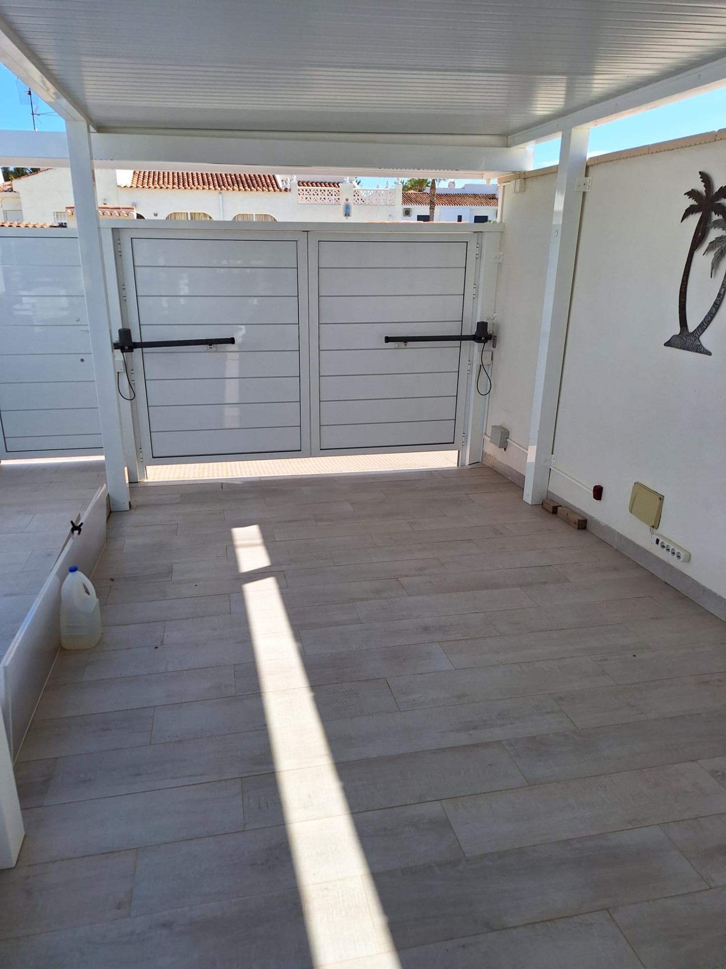 Mooie luxe villa in La Siesta