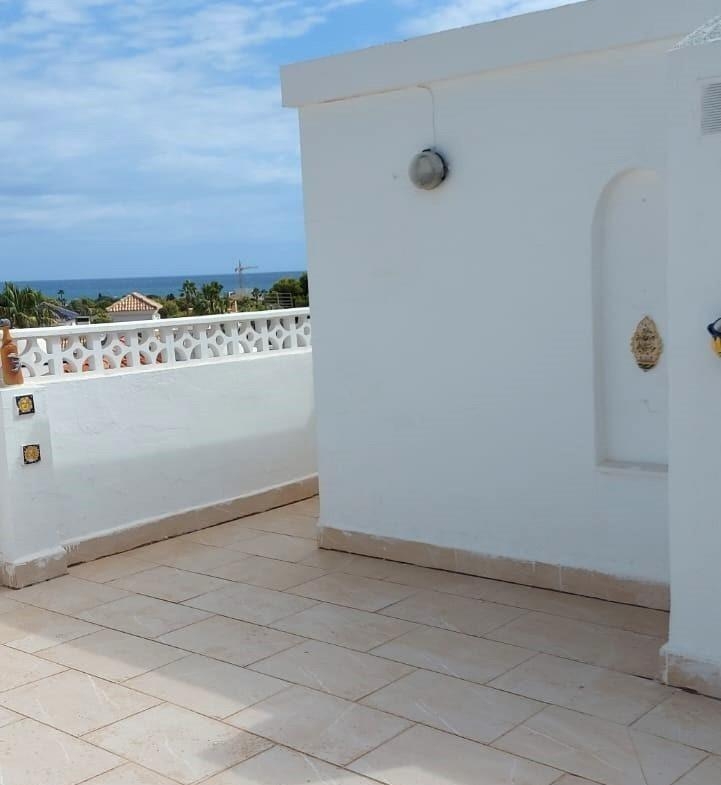 Spectacular Penthouse in La Zenia, Orihuela Costa – Sea Views and Steps from the Beach