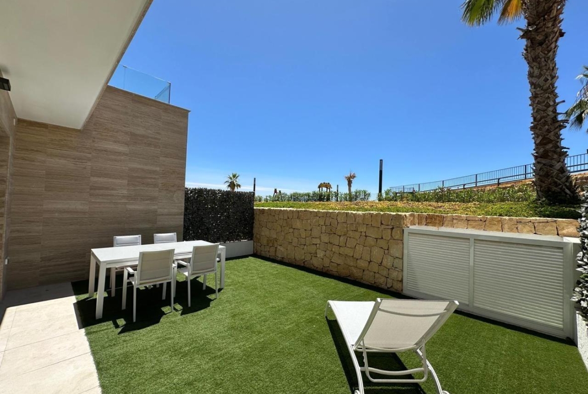 Duplex with Sea Views