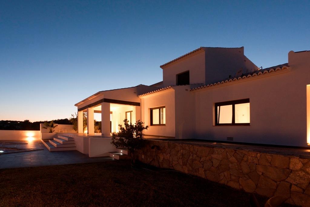 Exclusieve villa met uitzicht op zee in Moraira (Costa Blanca, Alicante)
