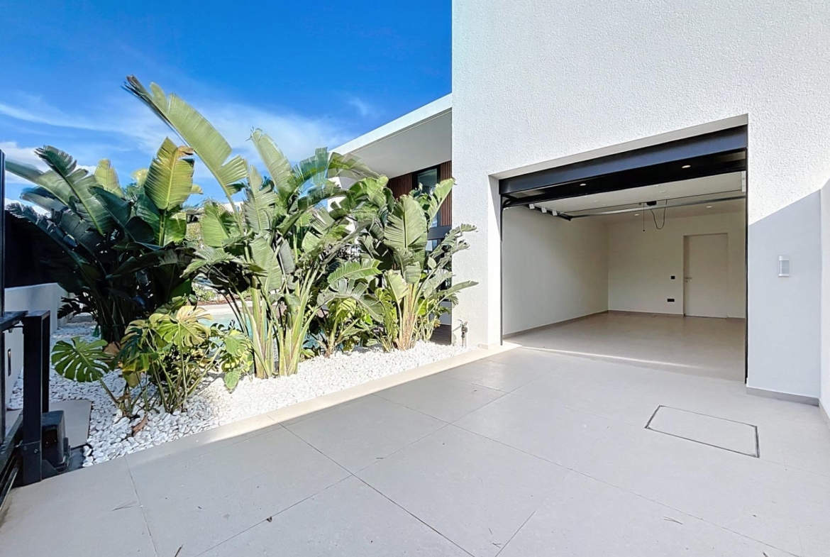 🌴 Exclusive Modern Villa in Albir